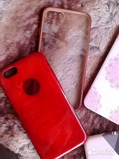 Чехлы на телефоны