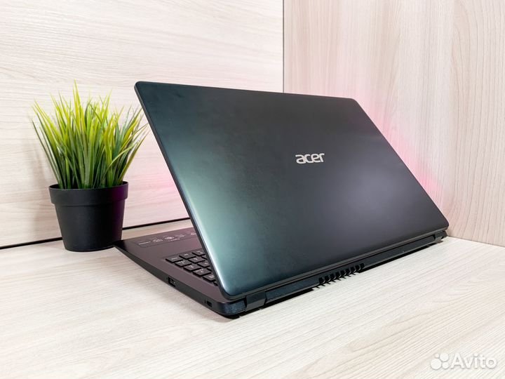 Ноутбук Acer Ryzen 5/Radeon 540X-2Gb/8Gb