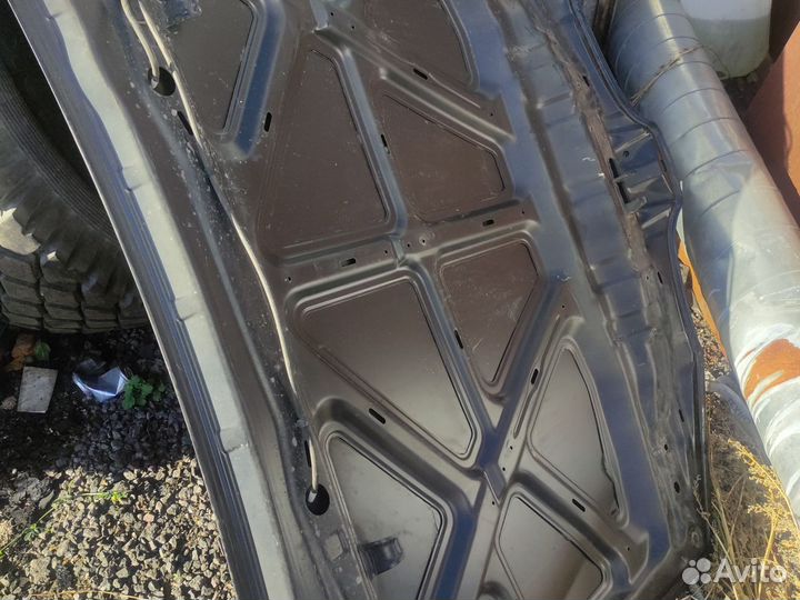 Nissan almera n16 капот