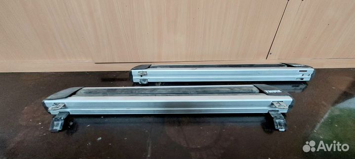 Крепление для лыж и сноуборда на багажник Thule бе