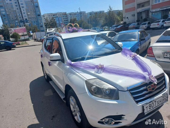 Свадебные украшения на машину