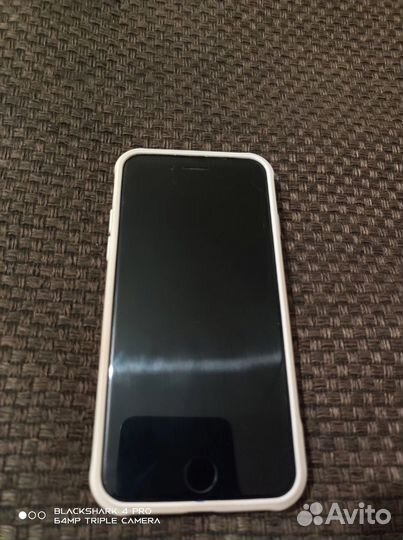 Телефон iPhone 8 256