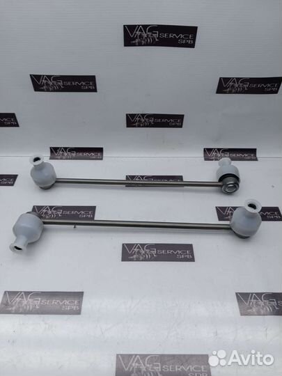 Новая стойка стабилизатора,передняя VW VAG