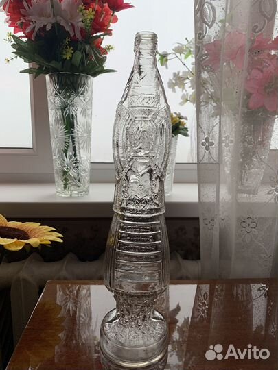 Бутылка фараон под спиртное