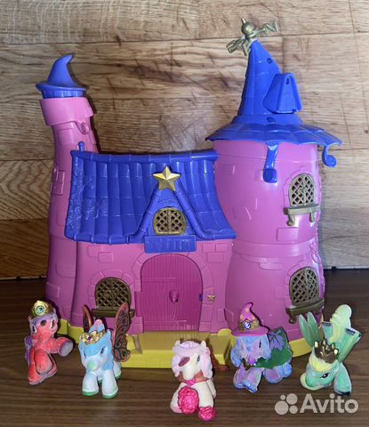 Заколдованный замок Филли Ведьмочек