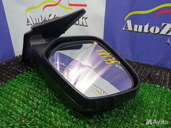 Ремень безопасности задний Toyota Hilux