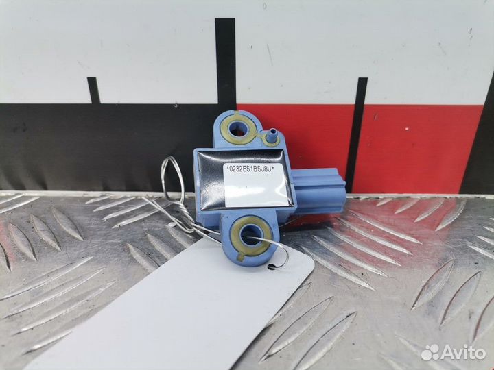 Датчик удара Volkswagen Golf 4 2004 1K0955557B