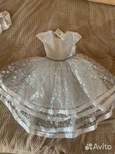 Платье снежинки 110