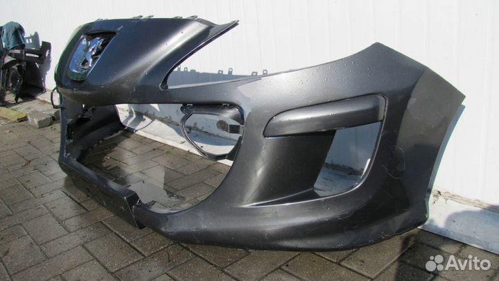 Peugeot 308 бампер передний