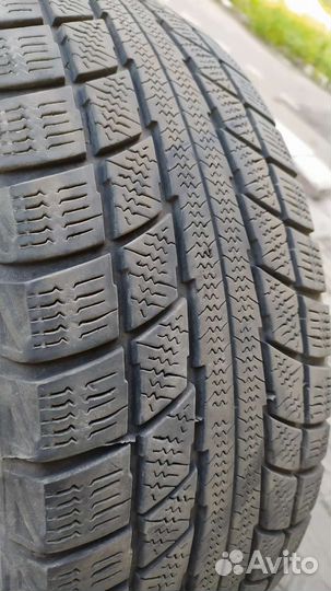 Triangle Snow-LL01 215/55 R17 98V