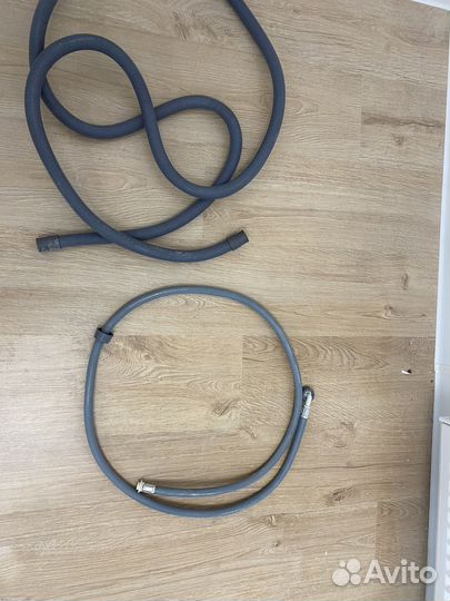 Шланг для подвода воды 2м и сливной шланг 1.5 м