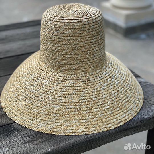 Соломенная шляпа