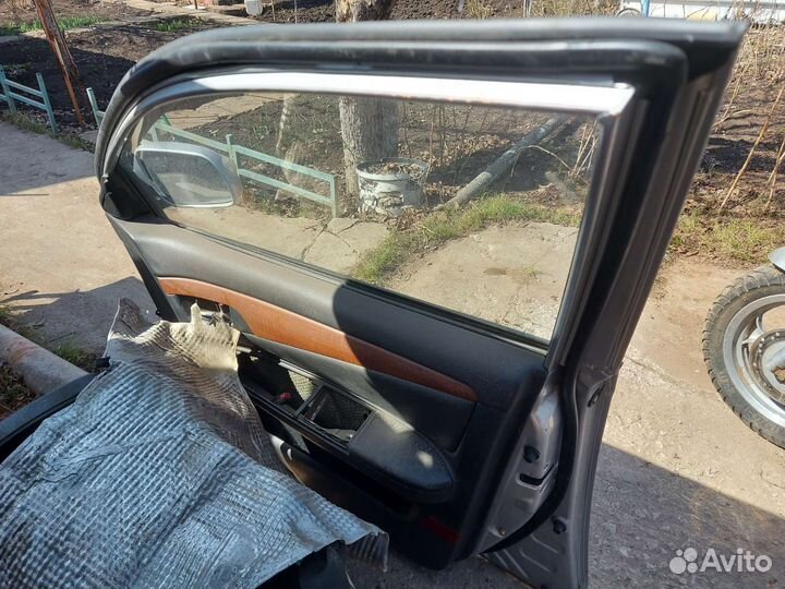 Дверь передняя правая серебристая lifan solano