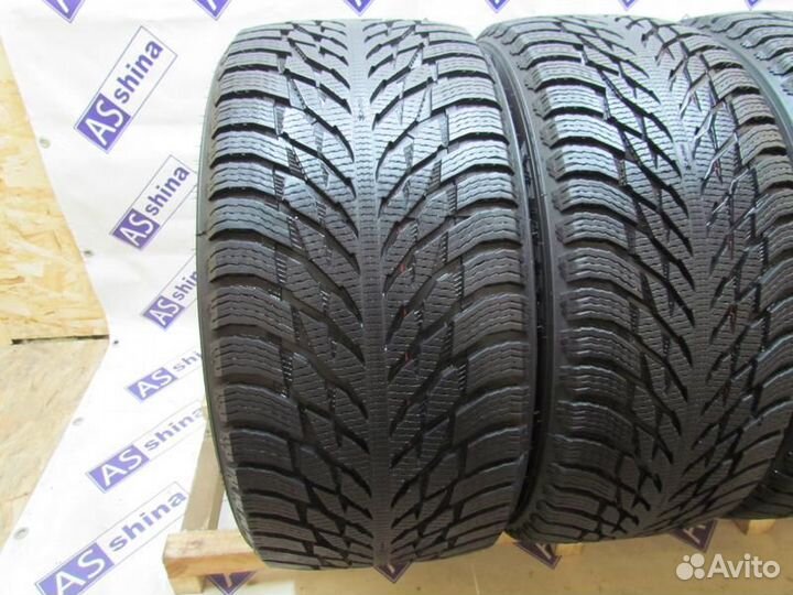 Nokian Tyres Hakkapeliitta R3 SUV 275/45 R21 и 315/40 R21 96R