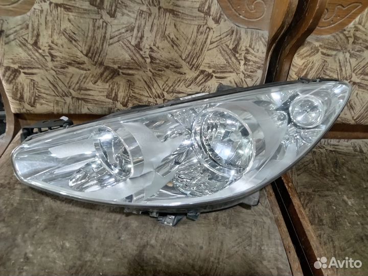 Peugeot 308 фара левая рестайлинг