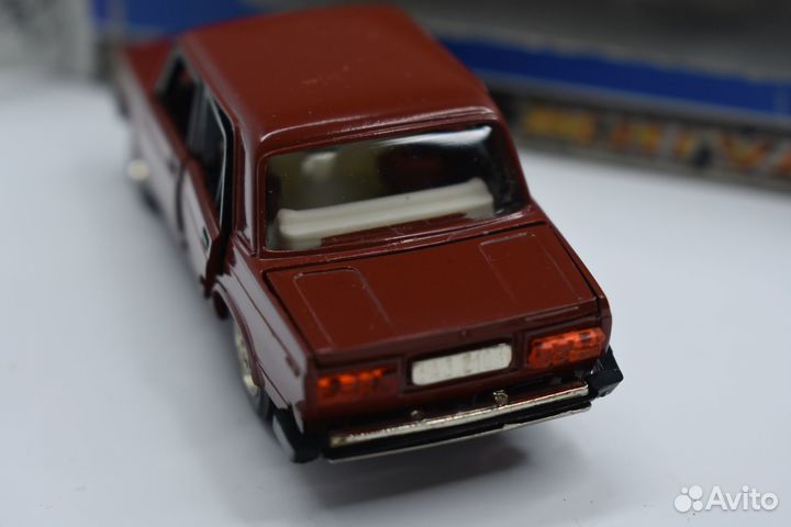 Ваз 2105 модель 1:43