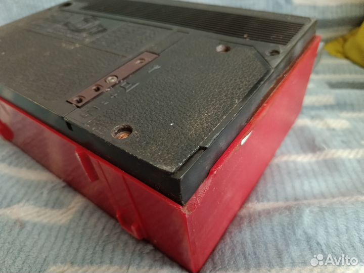 Радиоприëмник меридиан 210, VEF 202, Вега 326