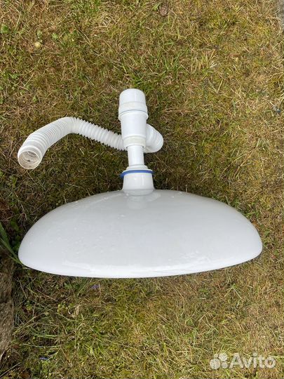 Раковина с сифоном