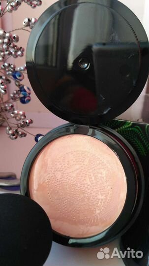 Кушон - тональный крем для лица с коллагеном