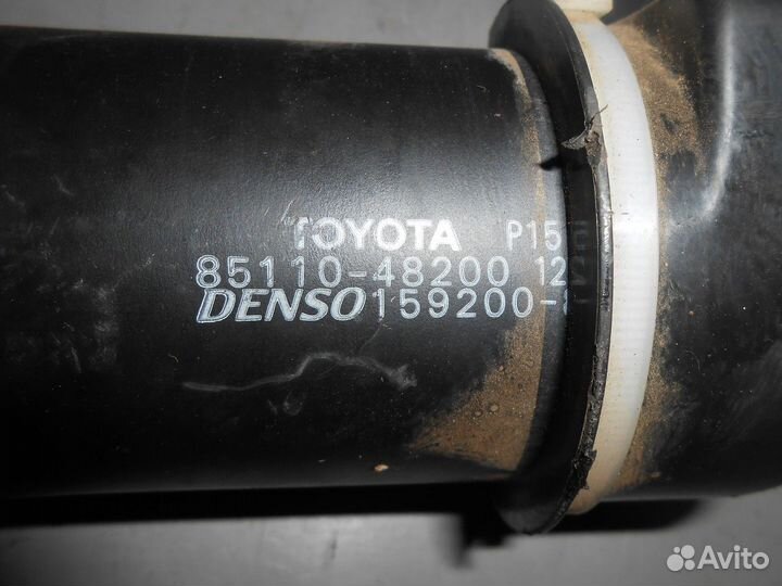 Моторчик стеклоочистителя передний (Lexus RX)