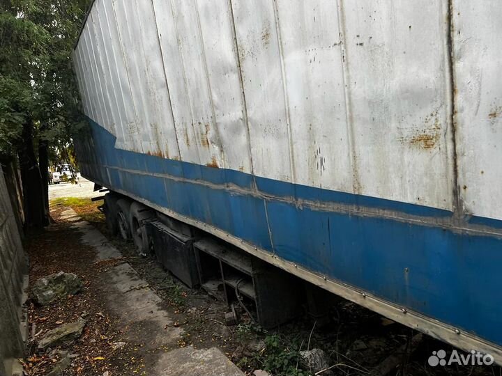 Полуприцеп