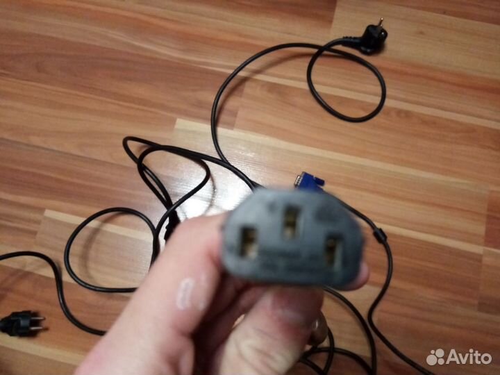 Шнуры для принтера и для компьютера ноутбука