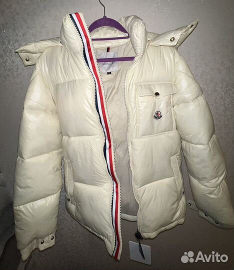 Пуховик moncler мужской белый