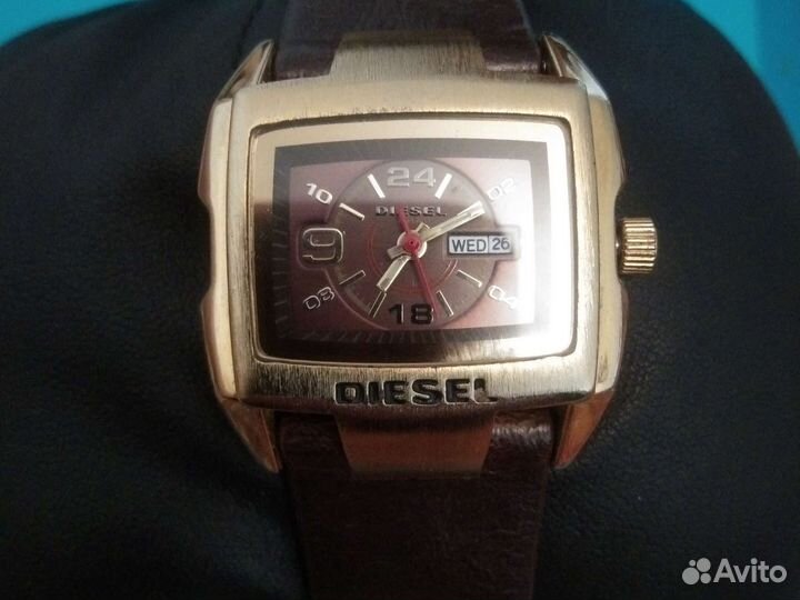 Часы disel