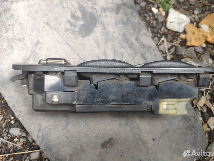 Блок управления стеклоподъемниками