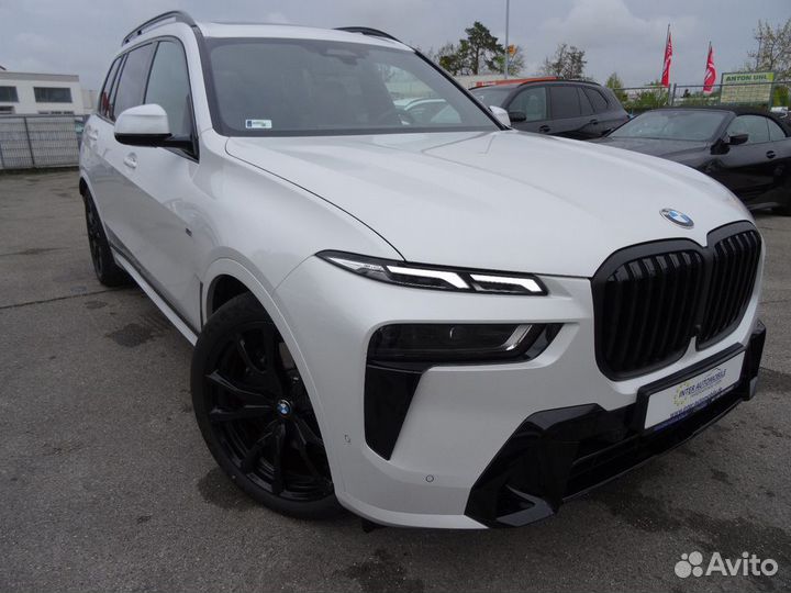 BMW X7 3.0 AT, 2024, 4 025 км