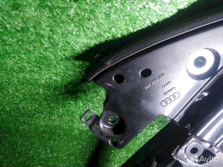 Рамка двери передняя правая Audi A4 B6 8EC