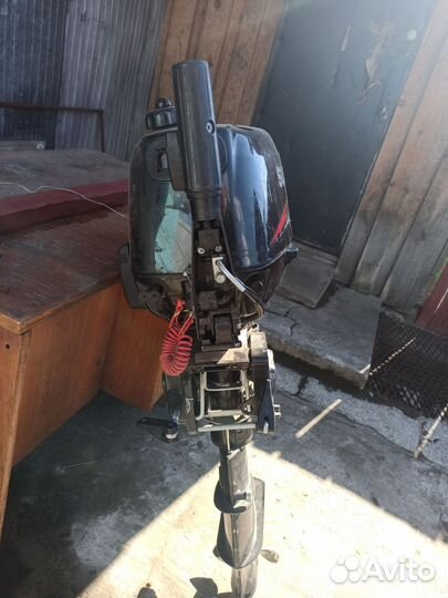 Двигатель для лодки Suzuki DF 5s