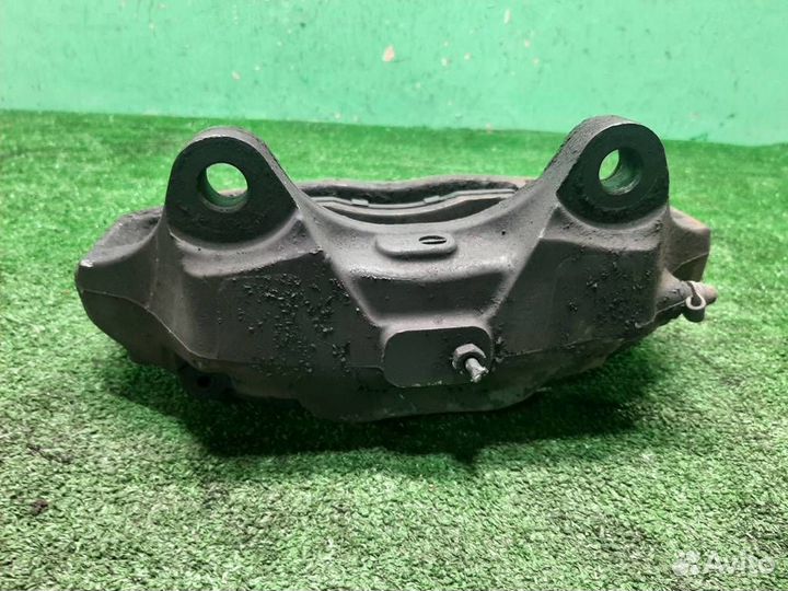 Суппорт тормозной передний левый volkswagen Touar