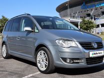 Volkswagen Touran 2.0 AMT, 2008, 332 547 км, с пробегом, цена 960 000 руб.