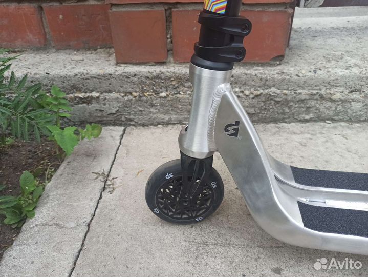 Трюковой самокат DS Pluse Chrome