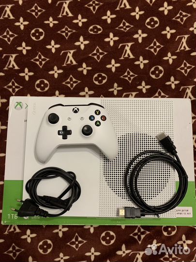 Приставка Xbox One S ALL digital 1 Tb