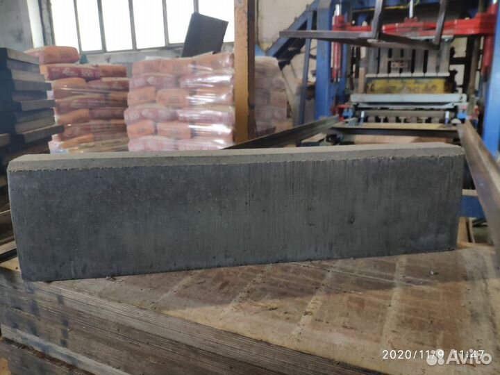 Бордюр тротуарный