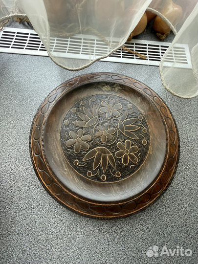 Тарелка и черт