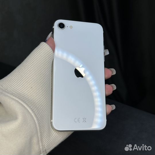 iPhone SE (2020), 64 ГБ