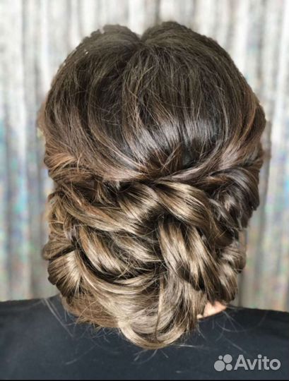 Волосы на заколках