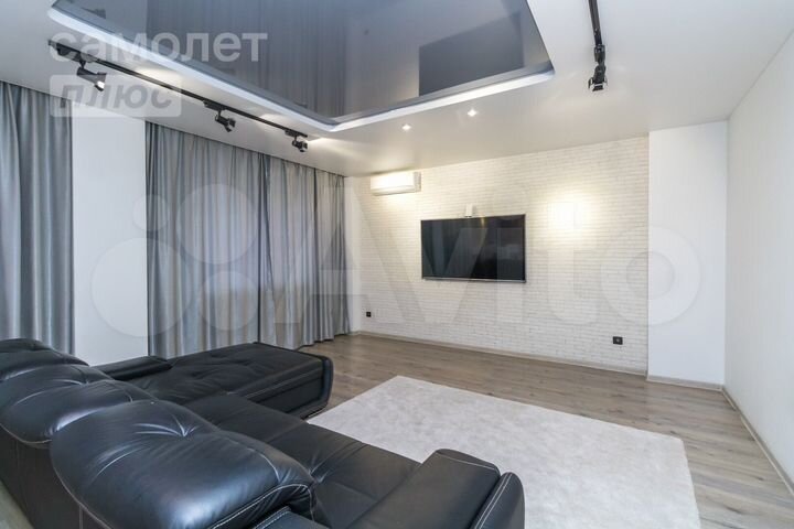 3-к. квартира, 101,3 м², 7/15 эт.