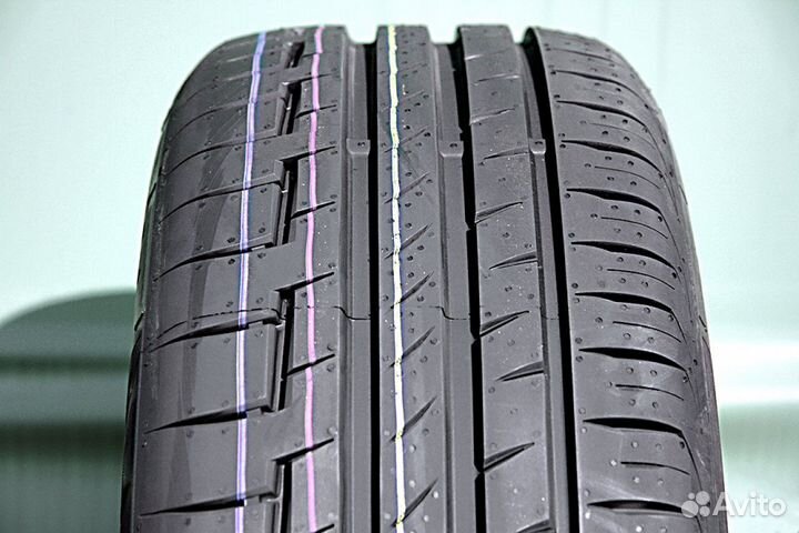 Continental PremiumContact 6 235/45 R18 94V