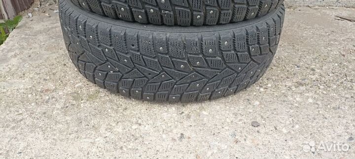 Dunlop SP Winter Ice02 185/65 R15 92T