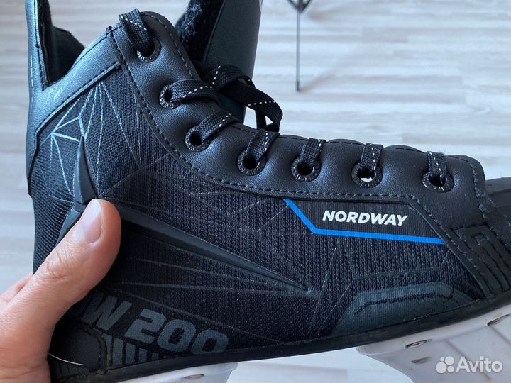 Коньки детские 35 размер