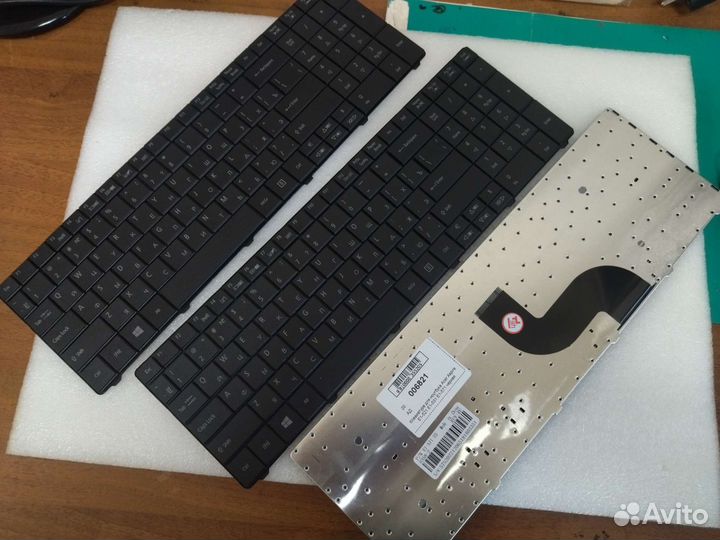 Клавиатура для ноутбука E1-521, E1-531, E1-571