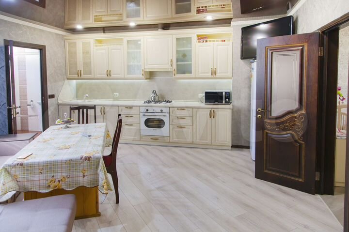 Комната 60 м² в 2-к., 2/2 эт.