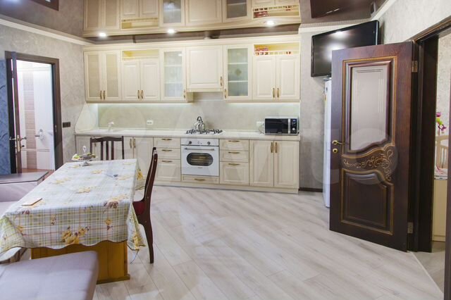 Комната 60 м² в 2-к., 2/2 эт.