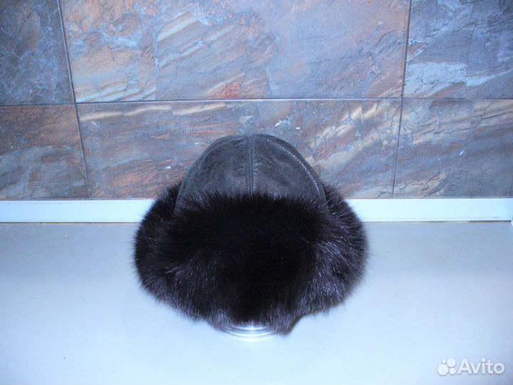 Шапка-ушанка из песца новая