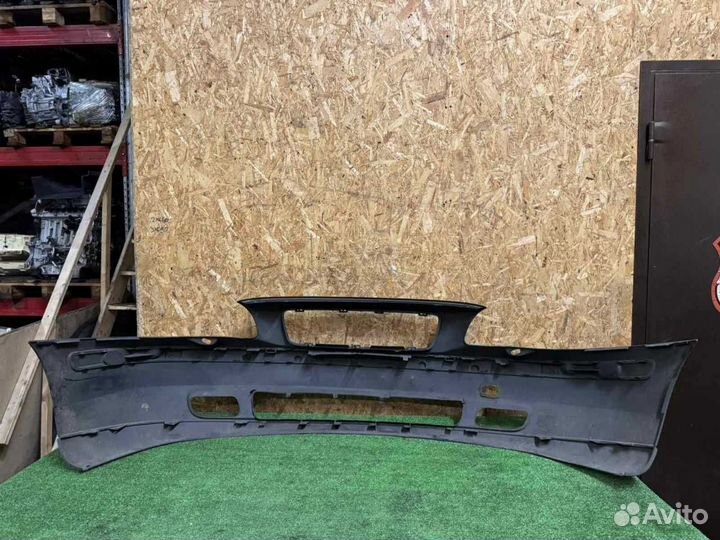 Бампер передний Volvo V70 D5244T 2000-2004