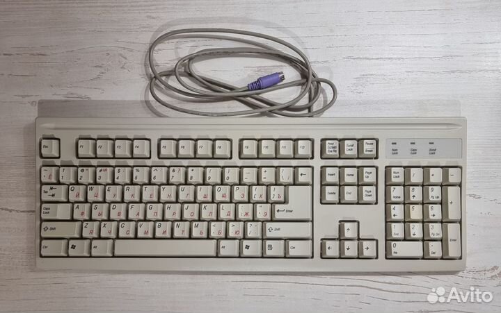 Ретро клавиатура PS/2